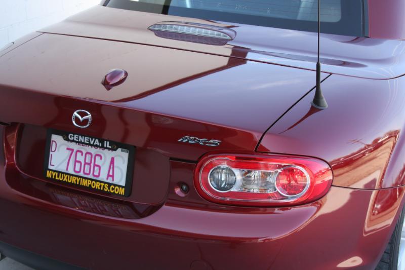 Mazda MX-5 Miata  2010