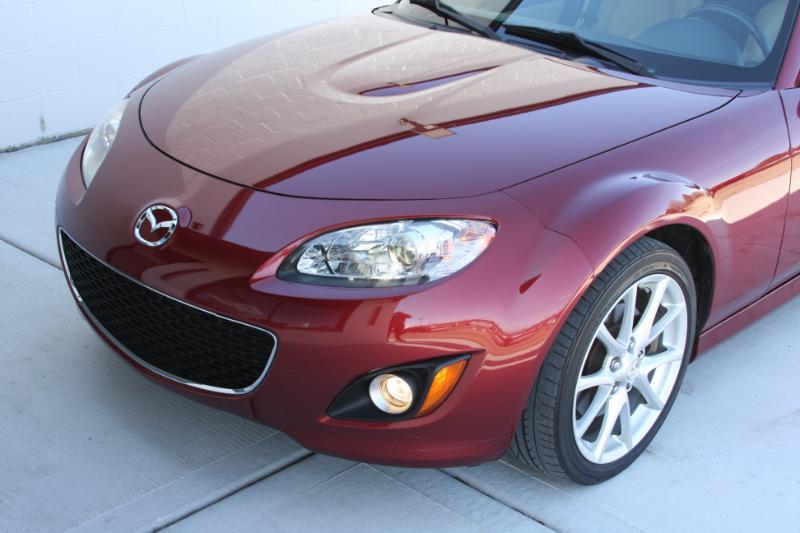 Mazda MX-5 Miata  2010