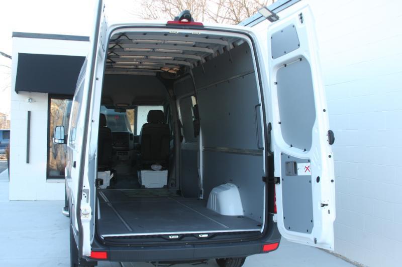 Mercedes-Benz Sprinter 2500 High Roof 170-in. WB 2018