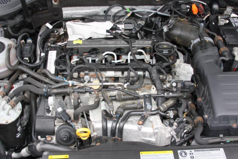 Volkswagen Golf TDI SEL 6M 2015