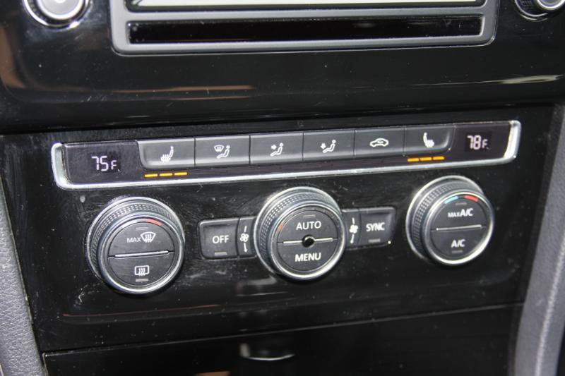 Volkswagen Golf TDI SEL 6M 2015