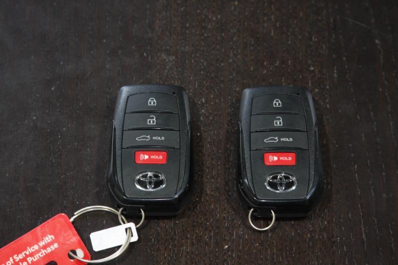 Toyota Corolla Hybrid  2025