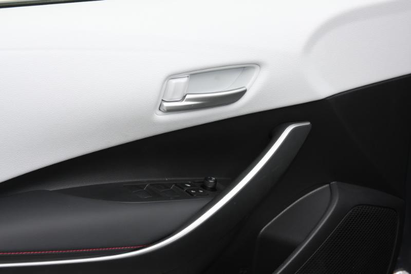 Toyota Corolla Hybrid  2025