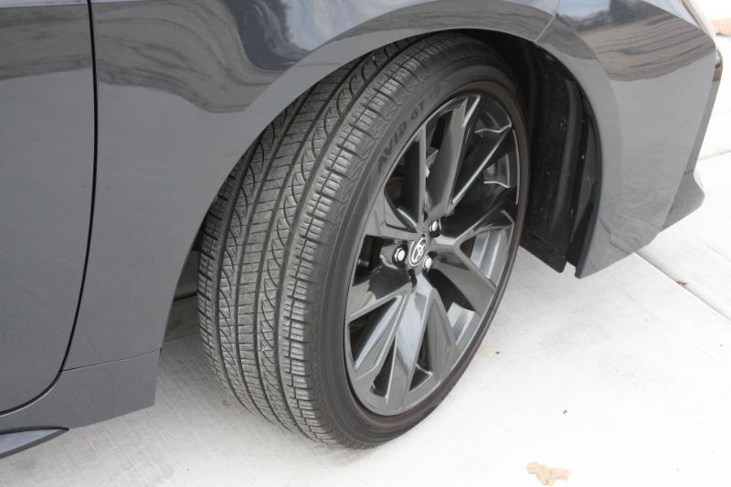 Toyota Corolla Hybrid  2025