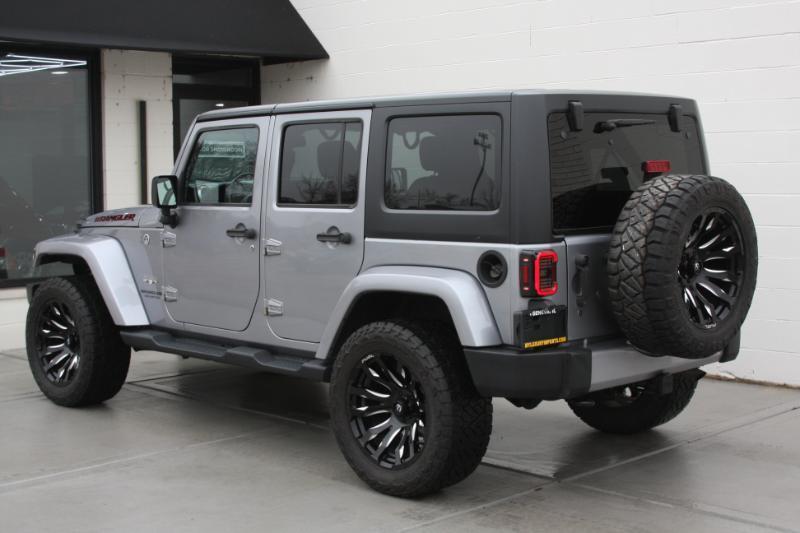 Jeep Wrangler Unlimited Sahara 4WD 2016