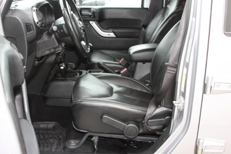 Jeep Wrangler Unlimited Sahara 4WD 2016