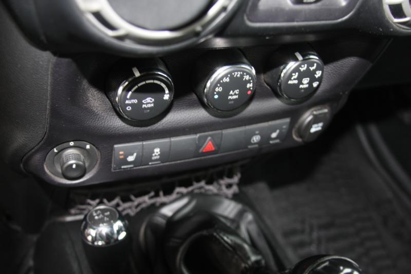 Jeep Wrangler Unlimited Sahara 4WD 2016