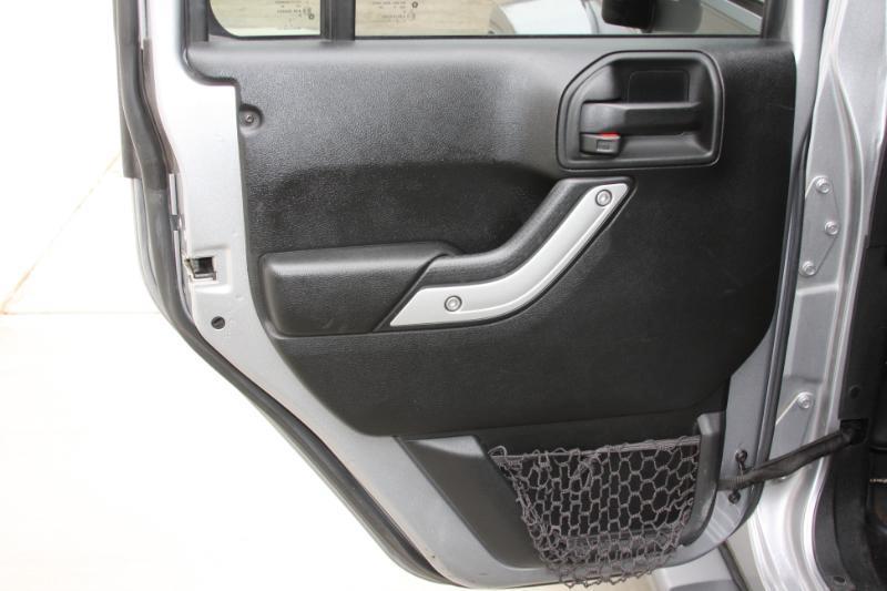 Jeep Wrangler Unlimited Sahara 4WD 2016