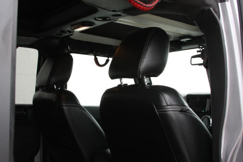 Jeep Wrangler Unlimited Sahara 4WD 2016