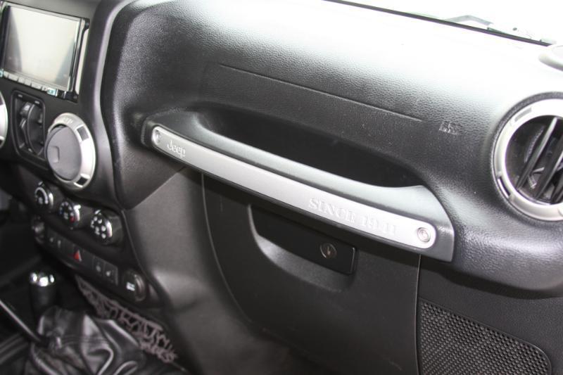 Jeep Wrangler Unlimited Sahara 4WD 2016