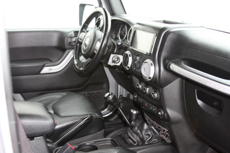 Jeep Wrangler Unlimited Sahara 4WD 2016