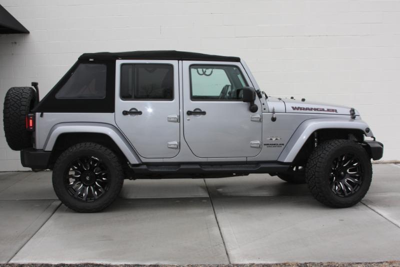 Jeep Wrangler Unlimited Sahara 4WD 2016