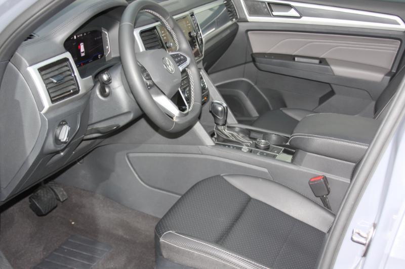 Volkswagen Atlas Cross Sport SEL 4MOTION 2021