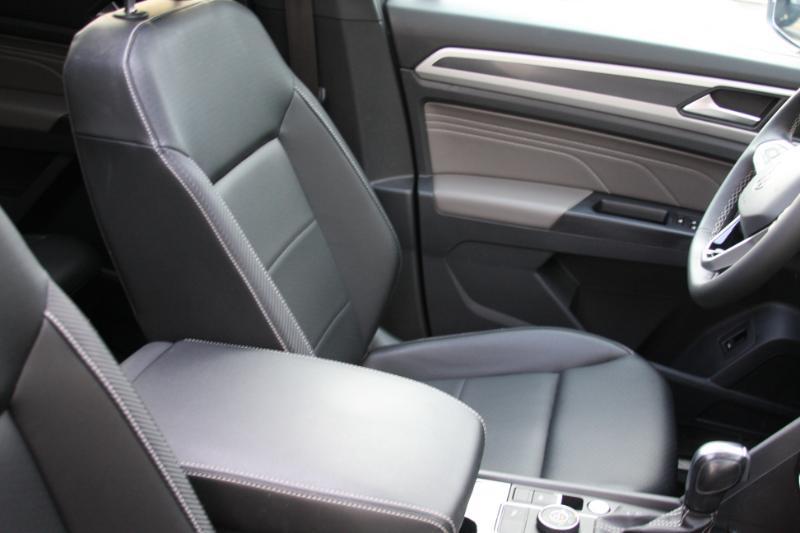 Volkswagen Atlas Cross Sport SEL 4MOTION 2021