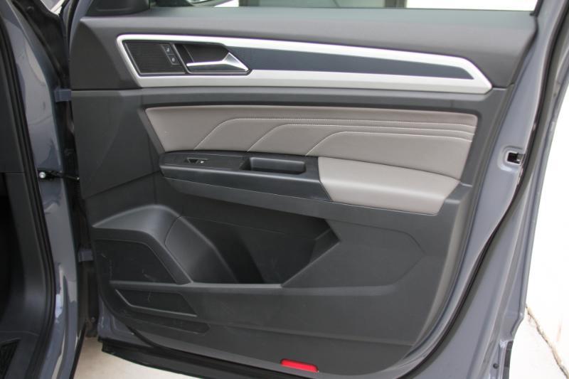 Volkswagen Atlas Cross Sport SEL 4MOTION 2021