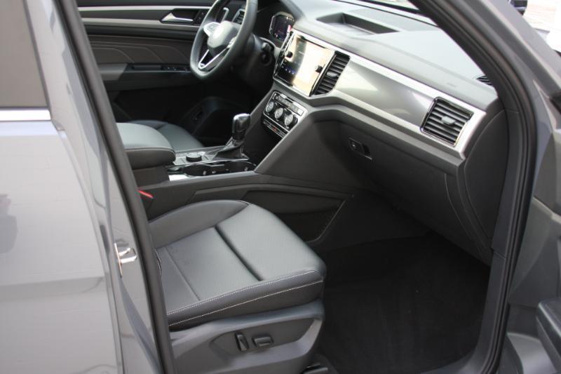 Volkswagen Atlas Cross Sport SEL 4MOTION 2021