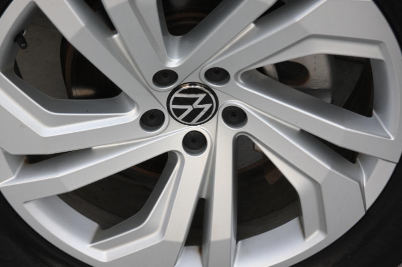 Volkswagen Atlas Cross Sport SEL 4MOTION 2021