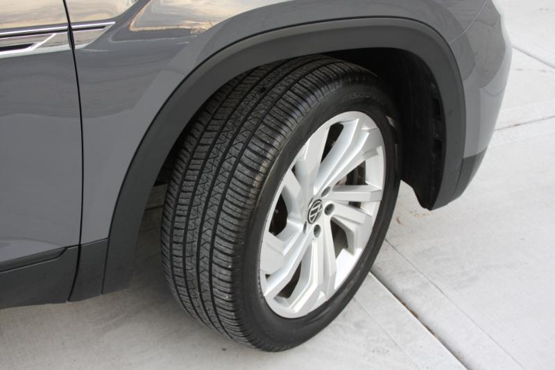 Volkswagen Atlas Cross Sport SEL 4MOTION 2021