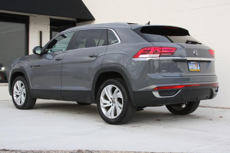 Volkswagen Atlas Cross Sport SEL 4MOTION 2021
