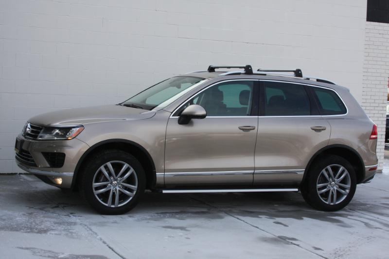 Volkswagen Touareg TDI Sport w/Technology 2016