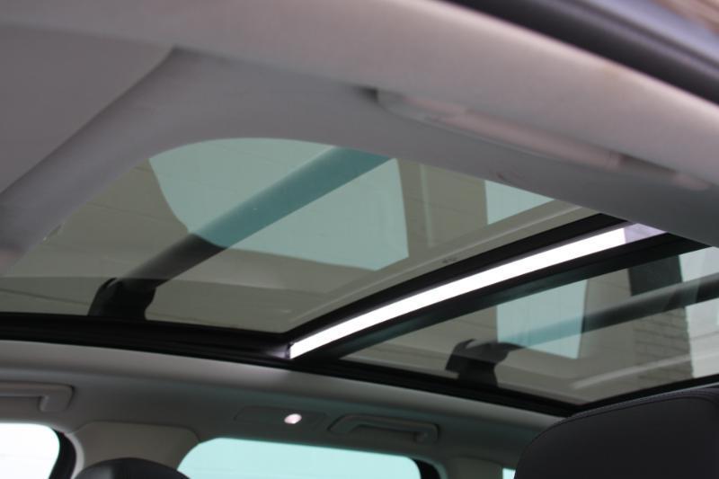 Volkswagen Touareg TDI Sport w/Technology 2016