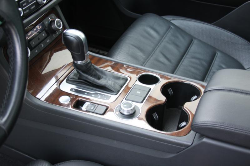 Volkswagen Touareg TDI Sport w/Technology 2016