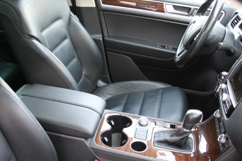 Volkswagen Touareg TDI Sport w/Technology 2016