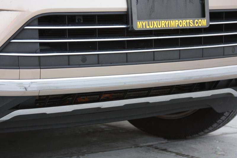 Volkswagen Touareg TDI Sport w/Technology 2016