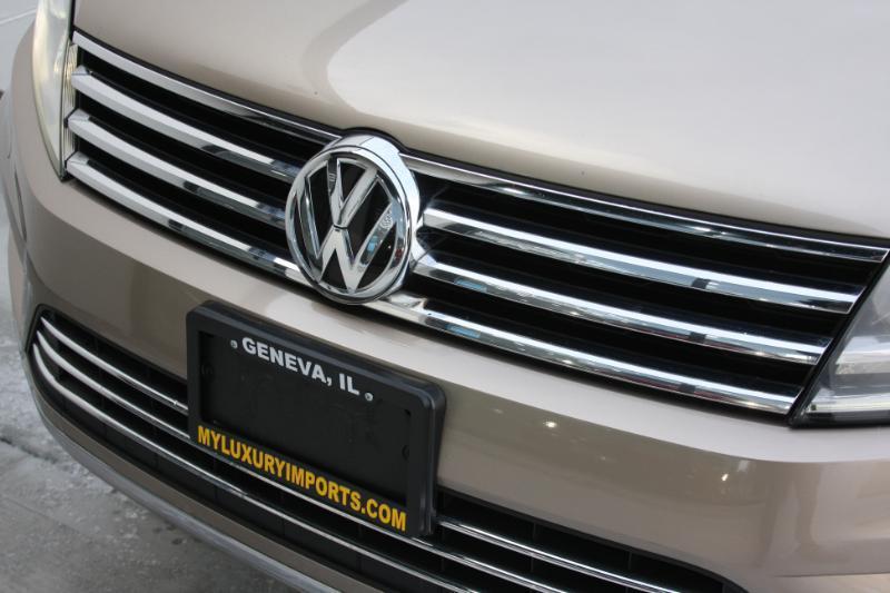 Volkswagen Touareg TDI Sport w/Technology 2016