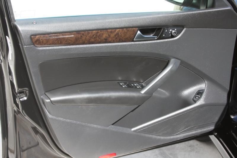 Volkswagen Passat 2.0L TDI SEL Premium 2014