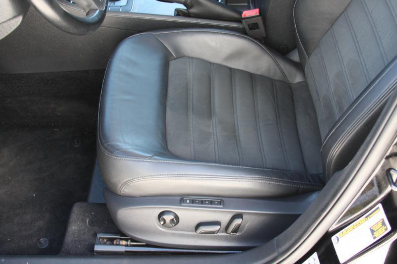 Volkswagen Passat 2.0L TDI SEL Premium 2014