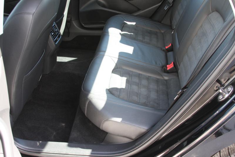 Volkswagen Passat 2.0L TDI SEL Premium 2014