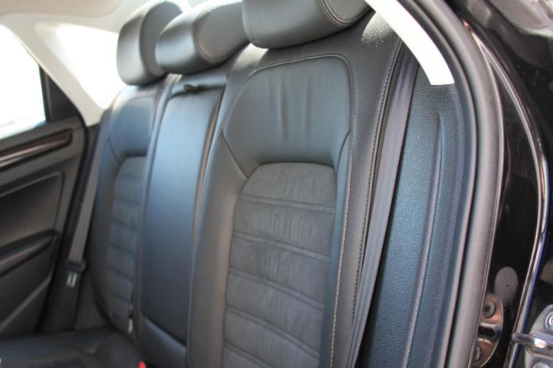 Volkswagen Passat 2.0L TDI SEL Premium 2014