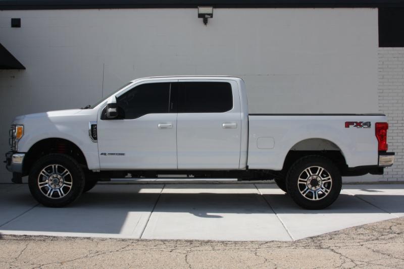 Ford F-250 SD Lariat Crew Cab 4WD 2017