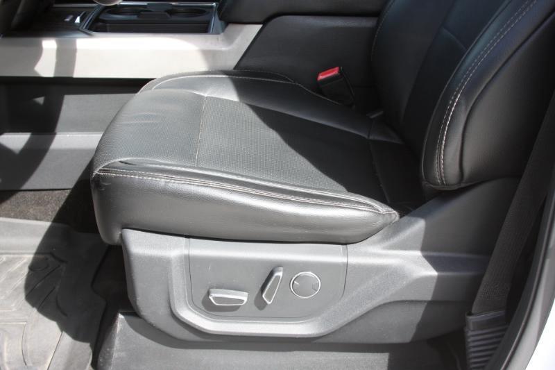 Ford F-250 SD Lariat Crew Cab 4WD 2017