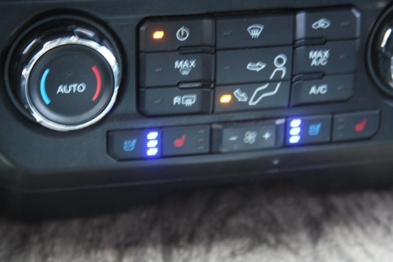 Ford F-250 SD Lariat Crew Cab 4WD 2017