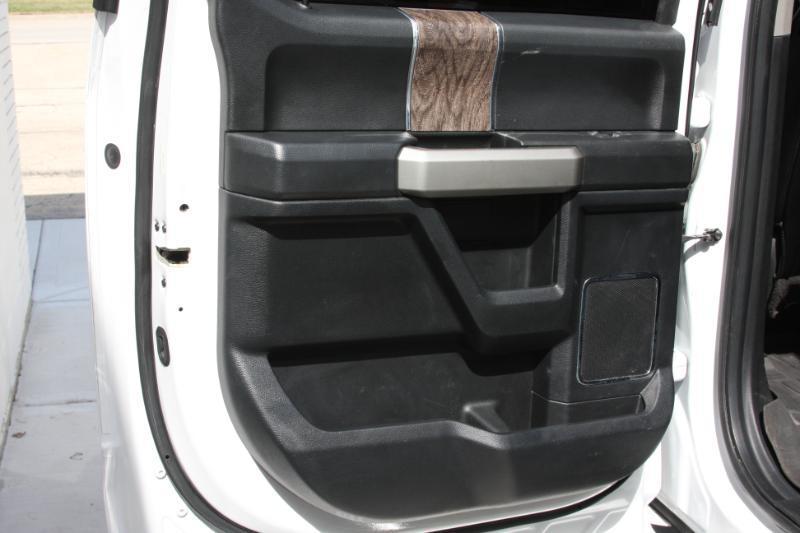 Ford F-250 SD Lariat Crew Cab 4WD 2017