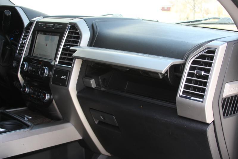 Ford F-250 SD Lariat Crew Cab 4WD 2017