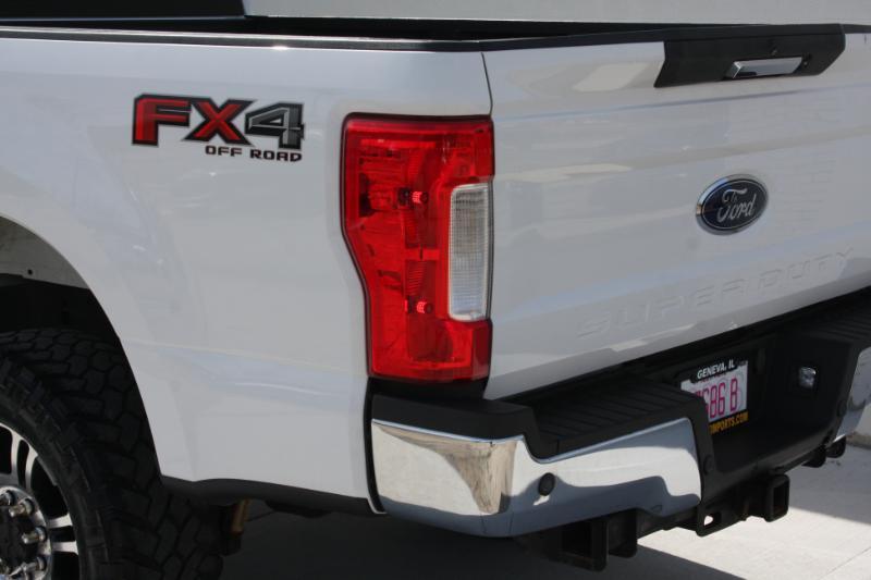 Ford F-250 SD Lariat Crew Cab 4WD 2017