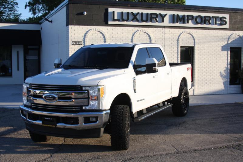 Ford F-250 SD Lariat Crew Cab 4WD 2017
