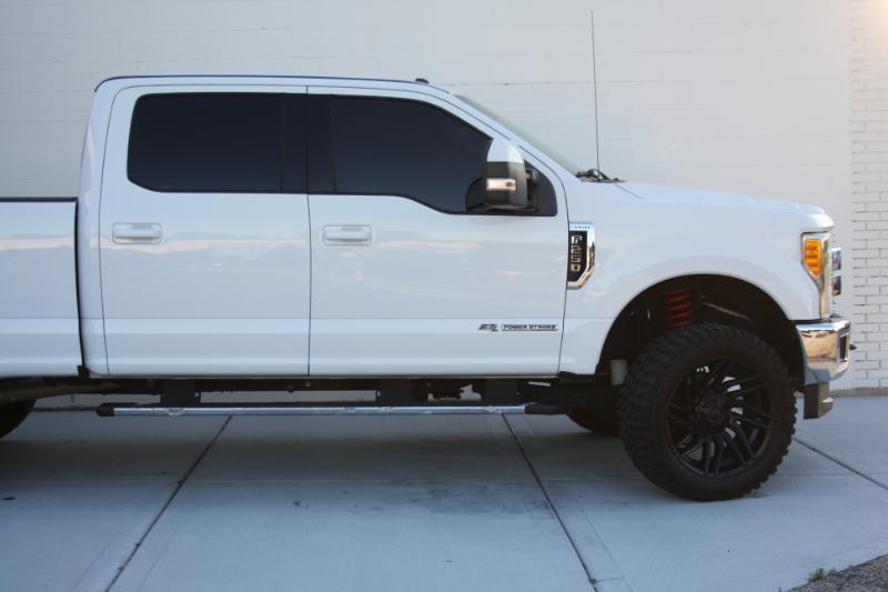 Ford F-250 SD Lariat Crew Cab 4WD 2017