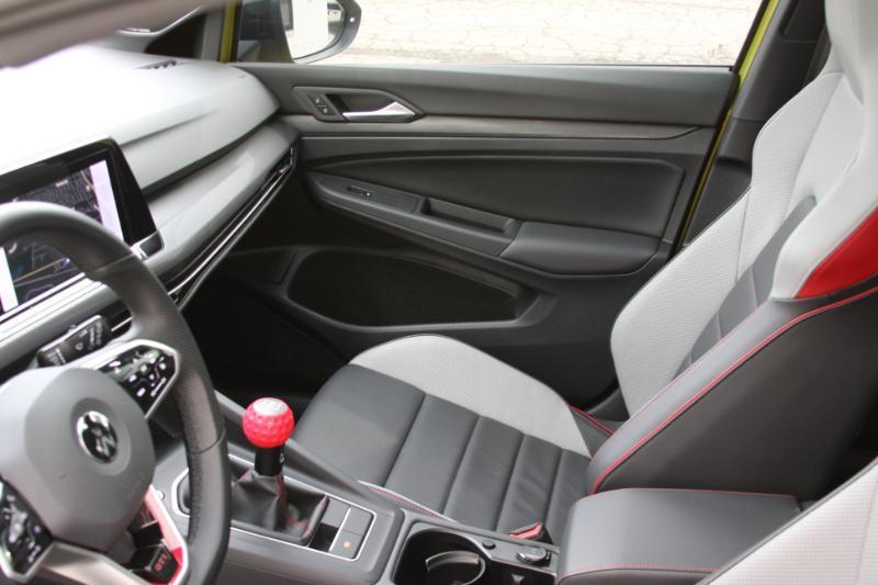 Volkswagen Golf GTI Autobahn 6M 2022