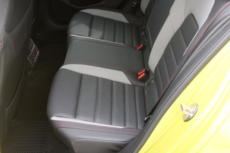 Volkswagen Golf GTI Autobahn 6M 2022