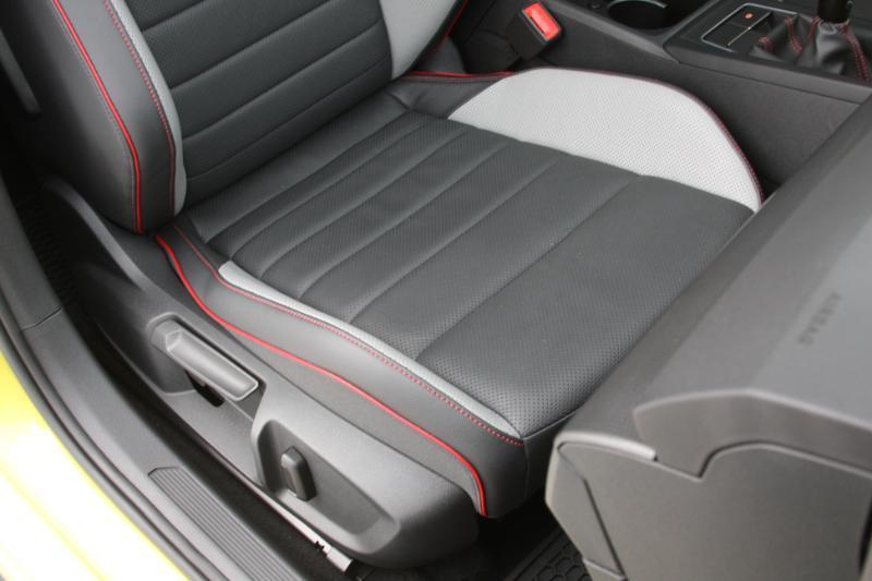 Volkswagen Golf GTI Autobahn 6M 2022