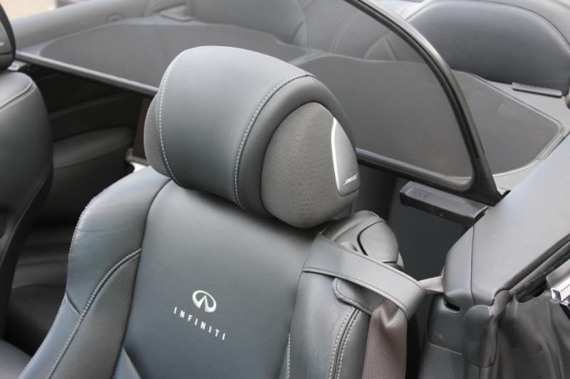 Infiniti G Convertible  2009