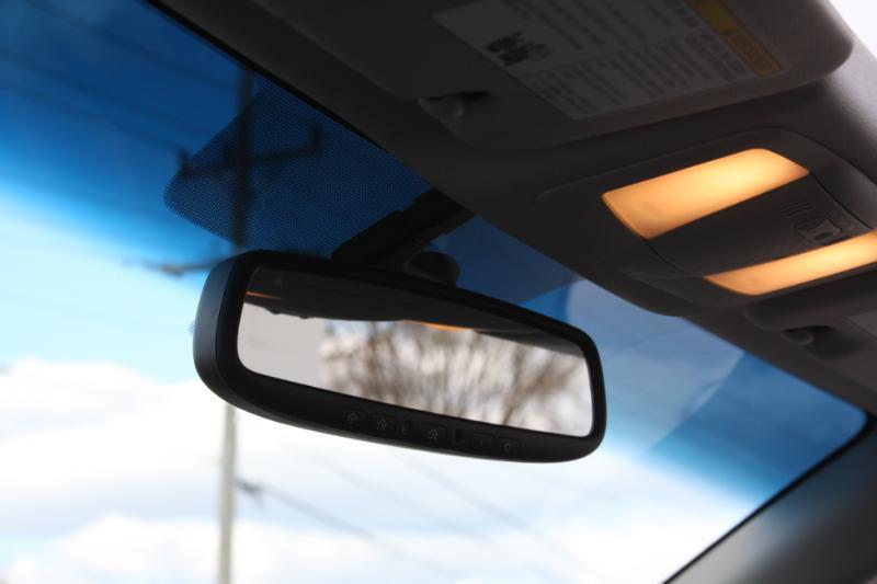 Infiniti G Convertible  2009