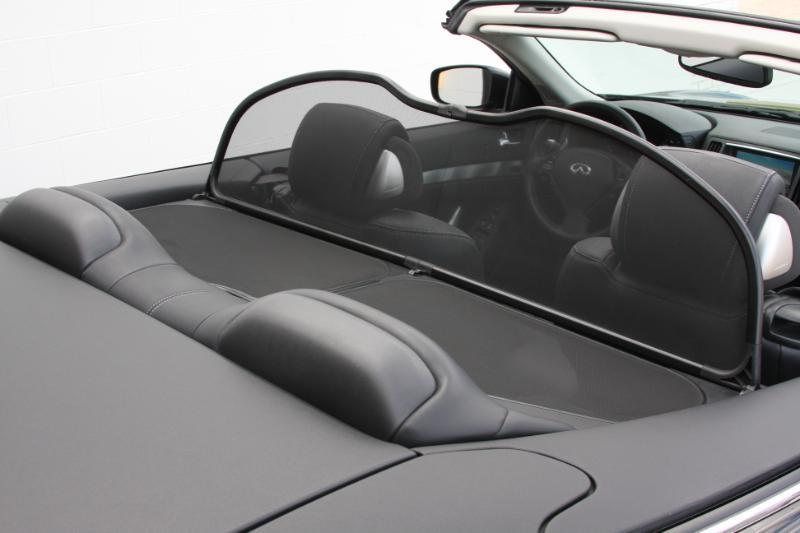 Infiniti G Convertible  2009