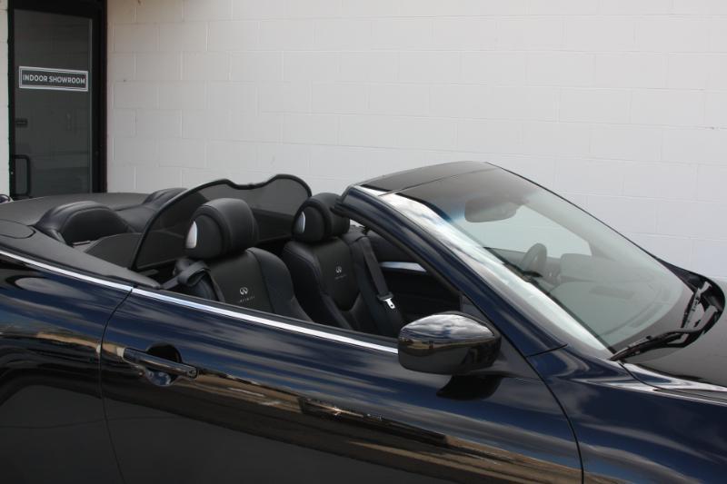 Infiniti G Convertible  2009