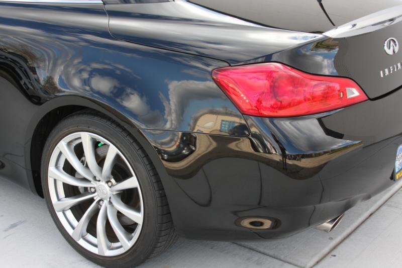 Infiniti G Convertible  2009