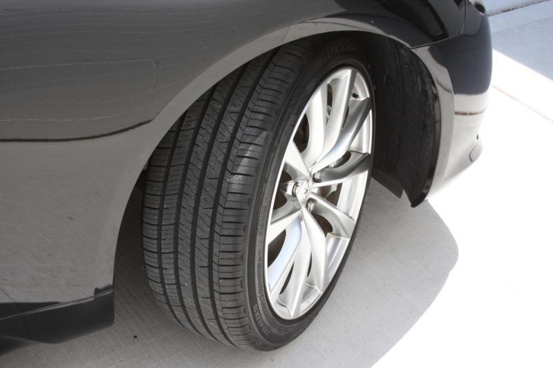 Infiniti G Convertible  2009